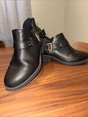 Torrid buckle boots